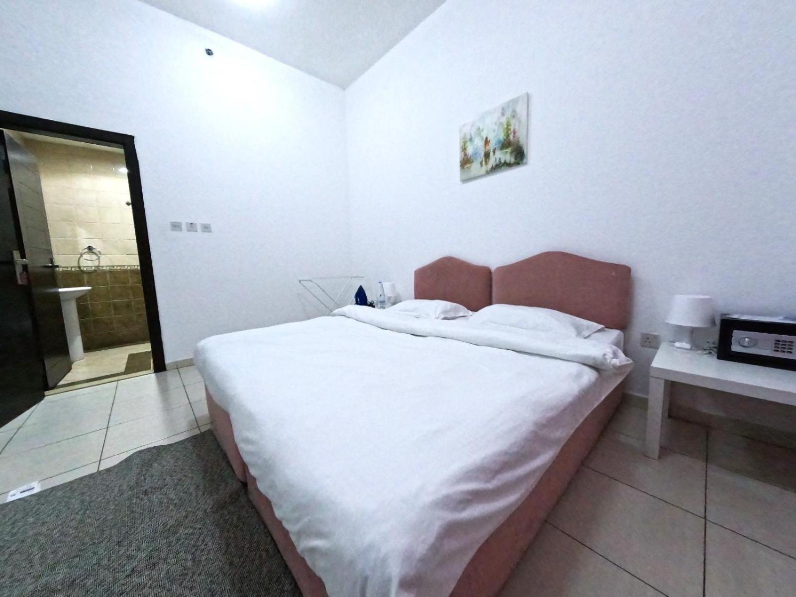 Al Badaa Star Residence - Home Stay Dubai Exteriör bild